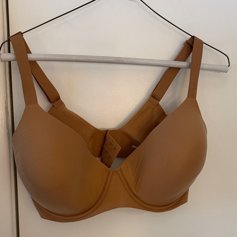 NWOT Aerie Smoothie Wireless Bra in Camel